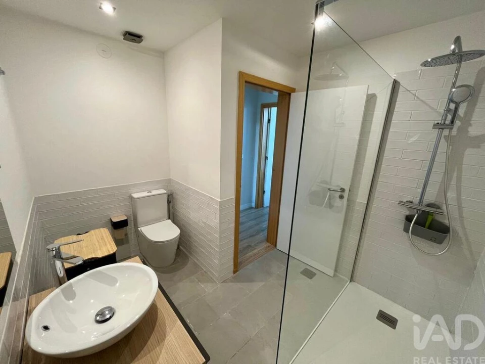 Apartamento T1 para Arrendamento em Quarteira Foto 18