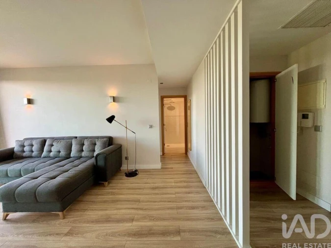 Apartamento T1 para Arrendamento em Quarteira Foto 6