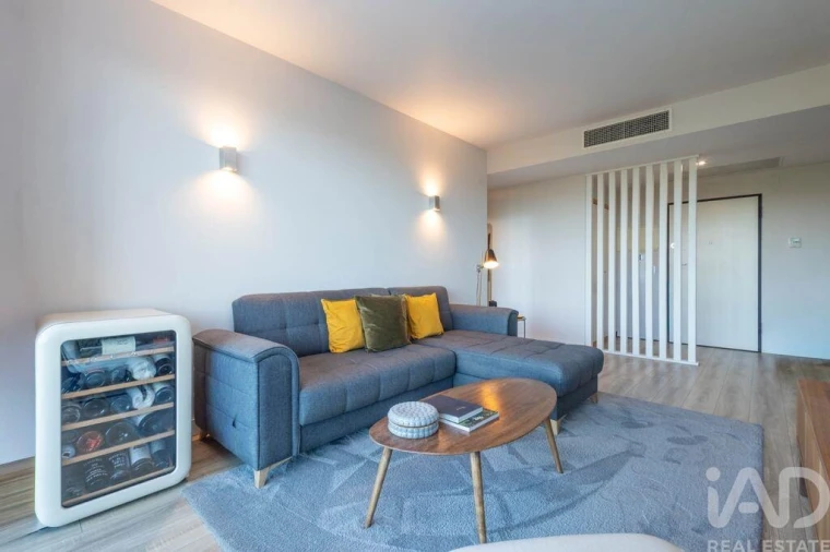 Apartamento T1 para Arrendamento em Quarteira Foto 17