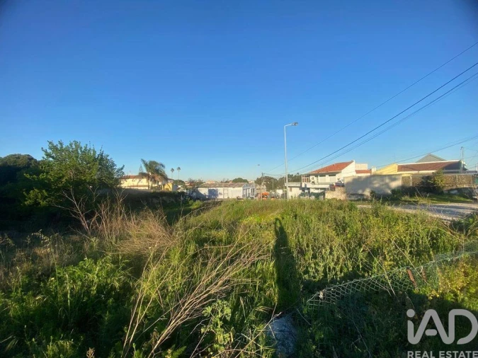 Terreno para Venda em Charneca de Caparica e Sobreda Foto 5