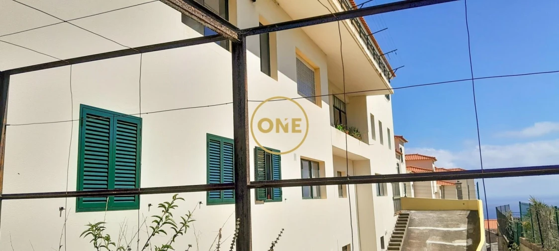 Prédio para Venda em Caniço Foto 6