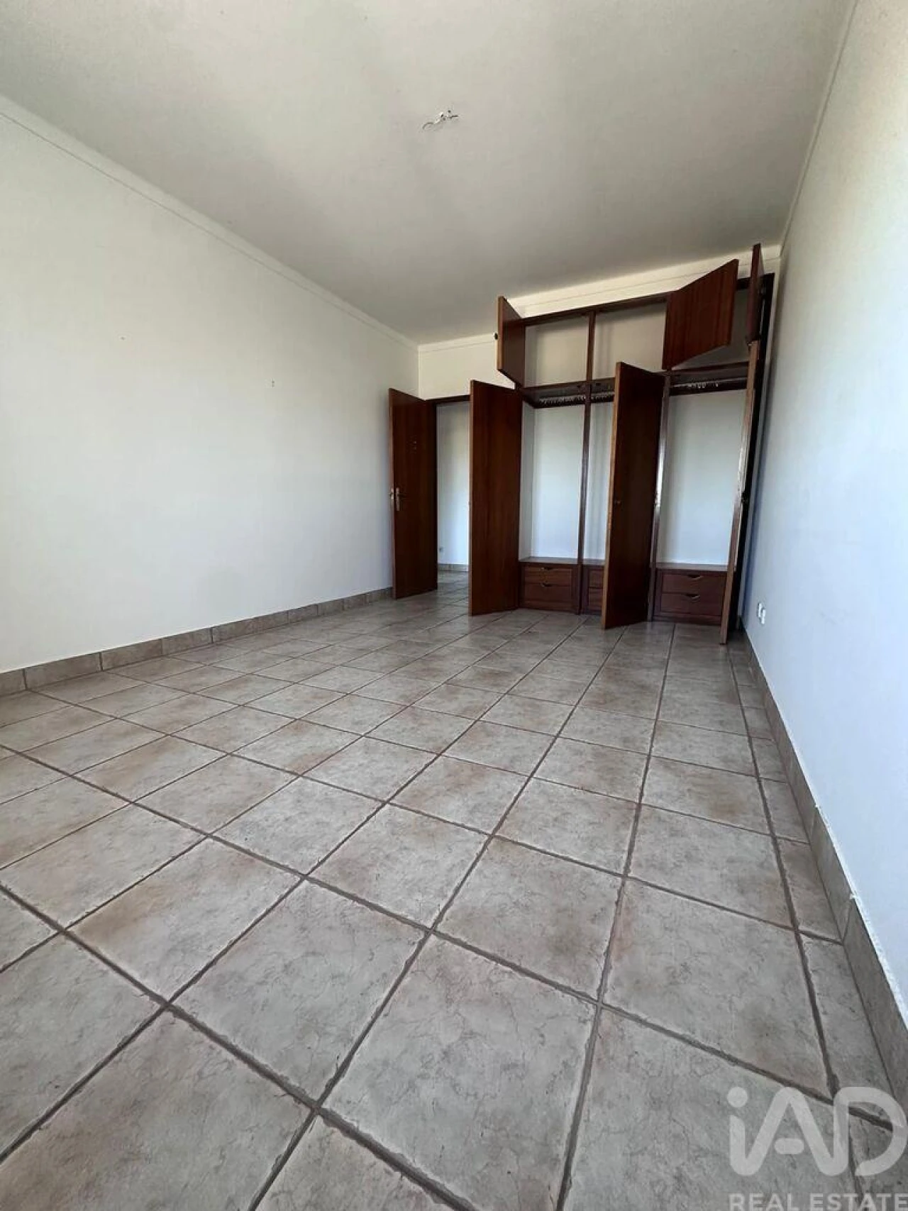 Moradia T3 para Arrendamento em Atouguia da Baleia Foto 11