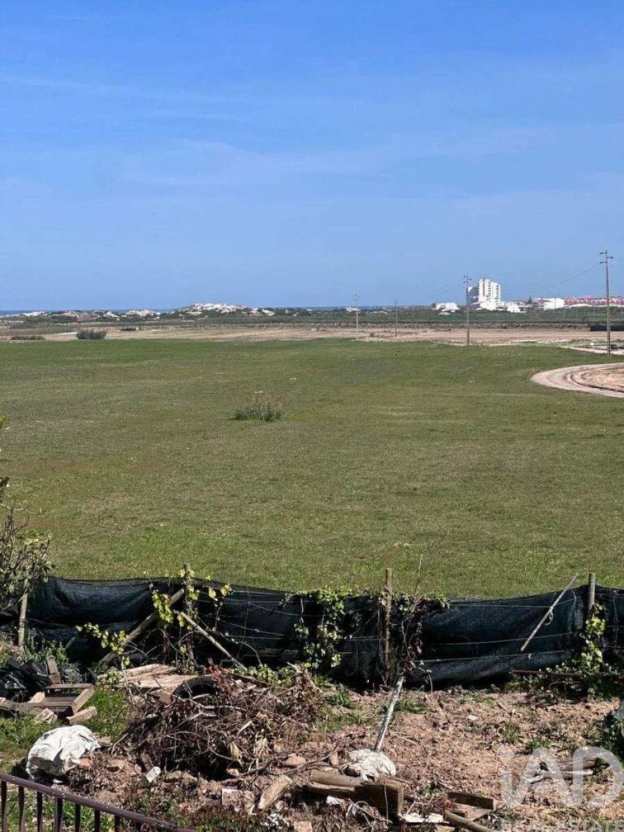 Moradia T3 para Arrendamento em Atouguia da Baleia Foto 21