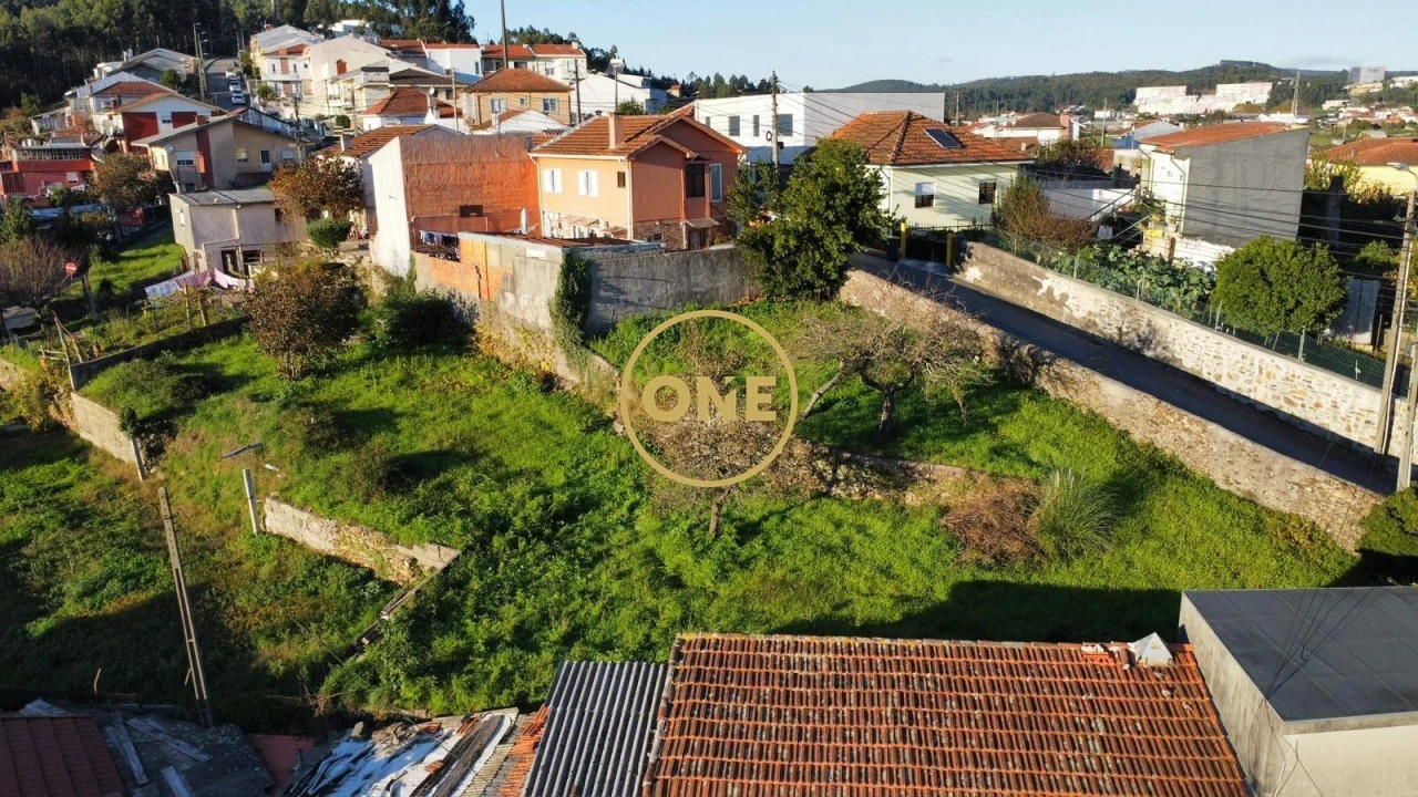 Terreno para Venda em Alfena Foto 8