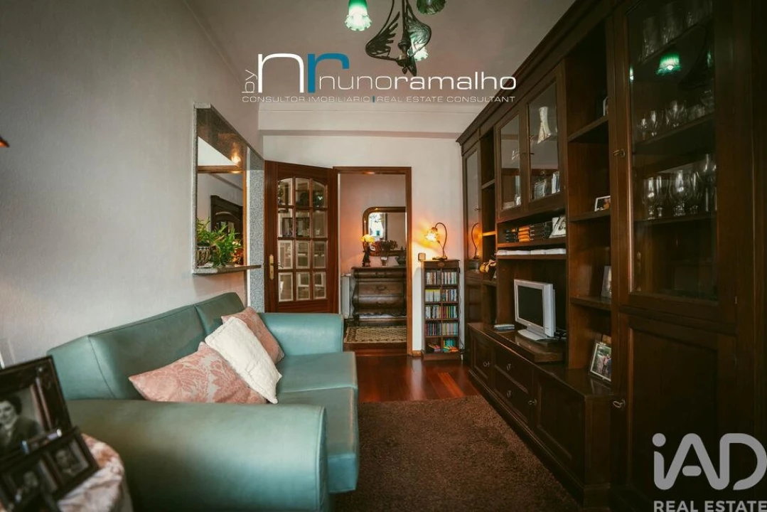 Apartamento T4 para Venda em Pinhel Foto 24