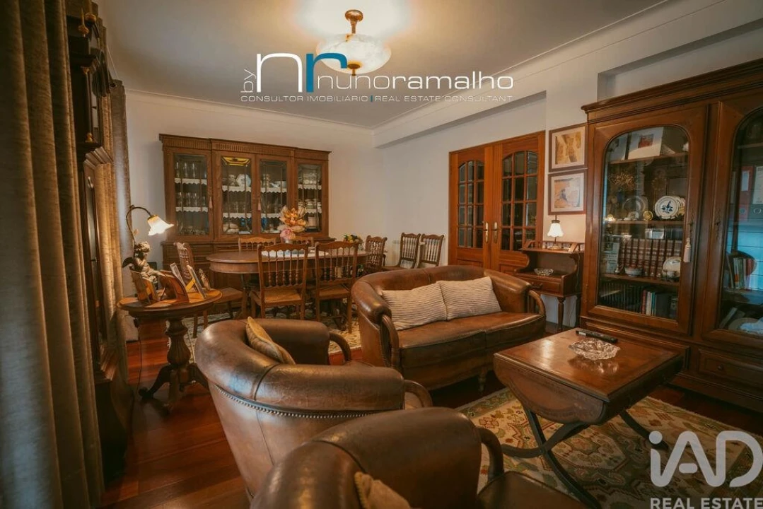 Apartamento T4 para Venda em Pinhel Foto 14