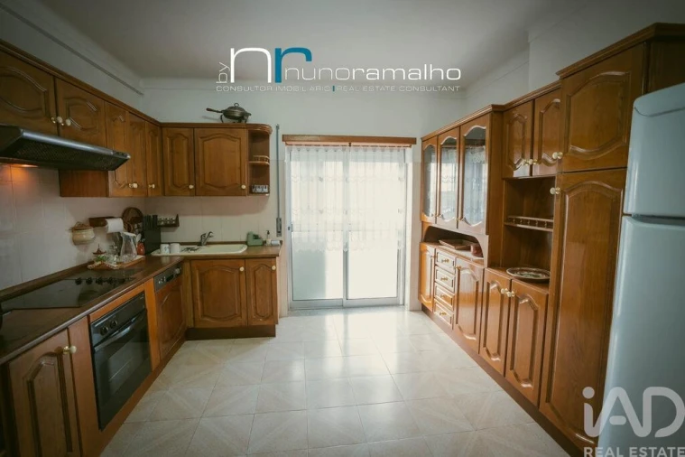 Apartamento T4 para Venda em Pinhel Foto 19