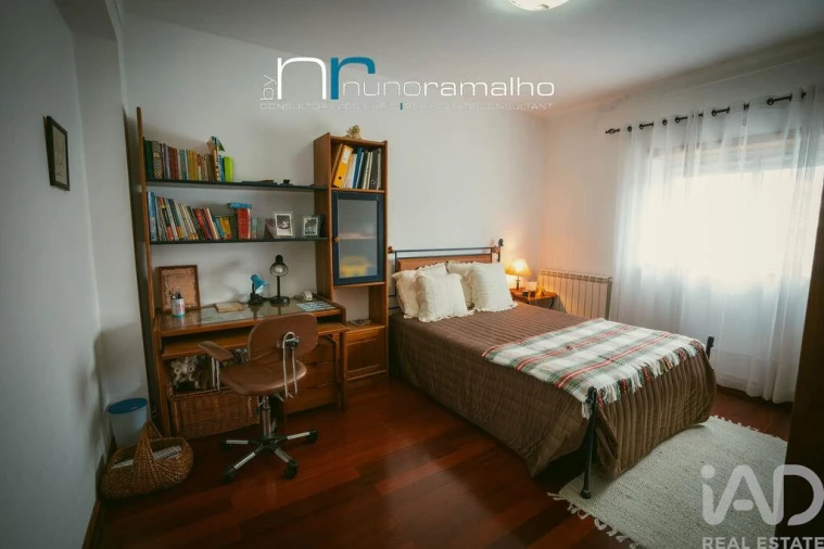 Apartamento T4 para Venda em Pinhel Foto 30