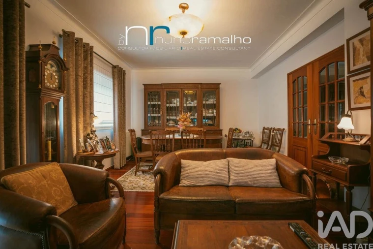 Apartamento T4 para Venda em Pinhel Foto 12