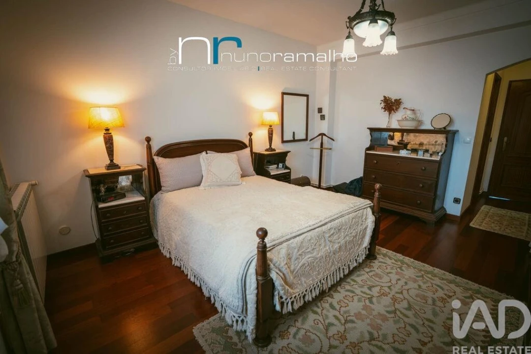 Apartamento T4 para Venda em Pinhel Foto 26