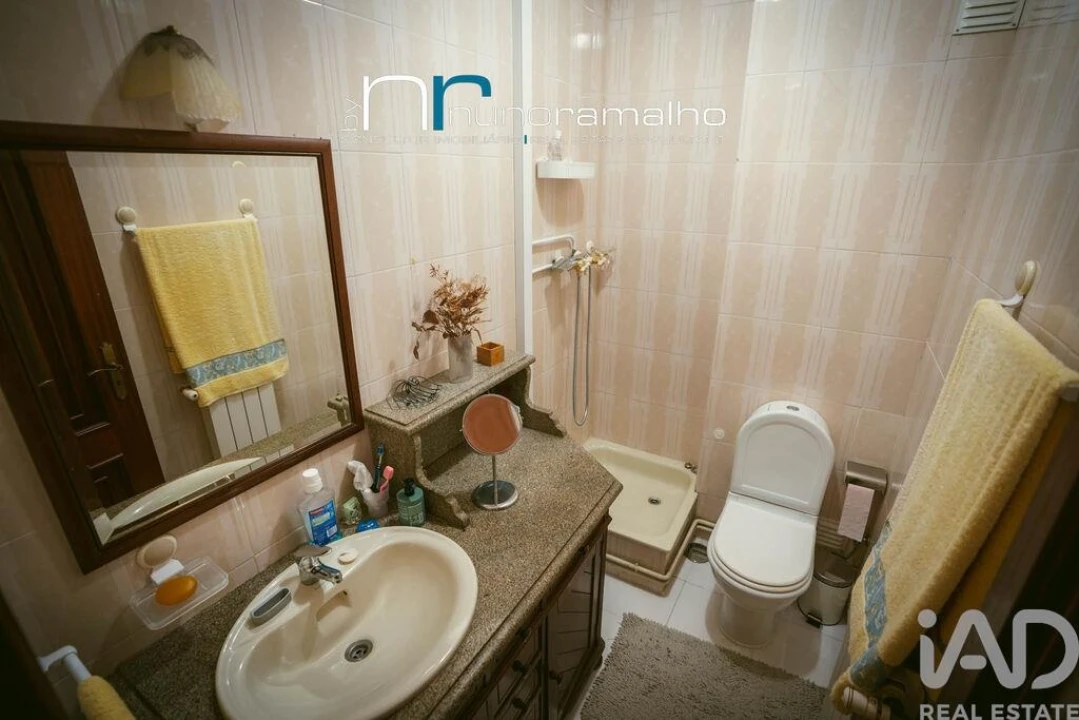 Apartamento T4 para Venda em Pinhel Foto 29