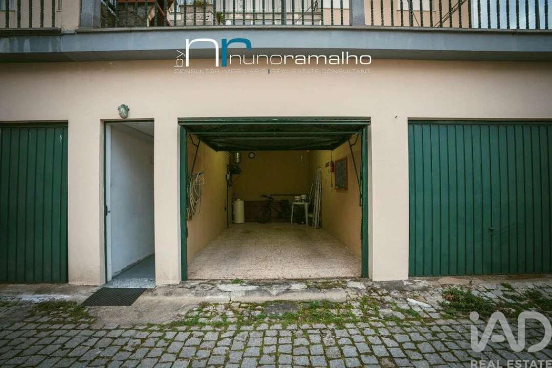 Apartamento T4 para Venda em Pinhel Foto 40
