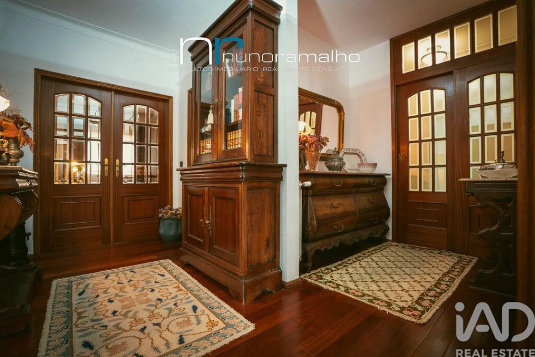 Apartamento T4 para Venda em Pinhel Foto 5