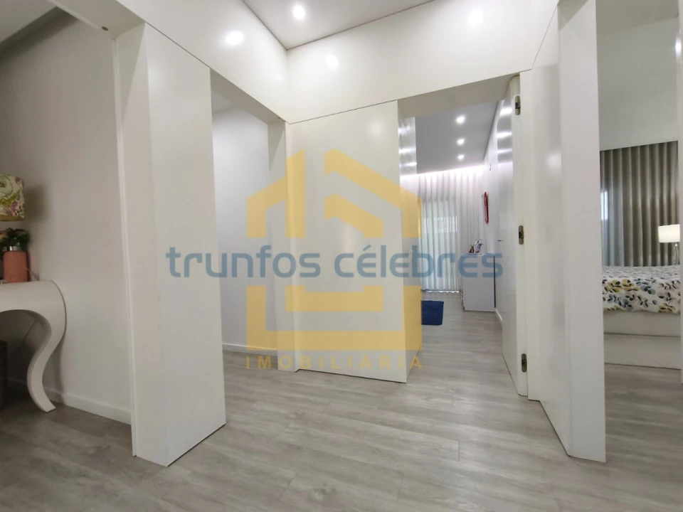 Apartamento T3 para Venda em Aver-O-Mar, Amorim e Terroso Foto 11
