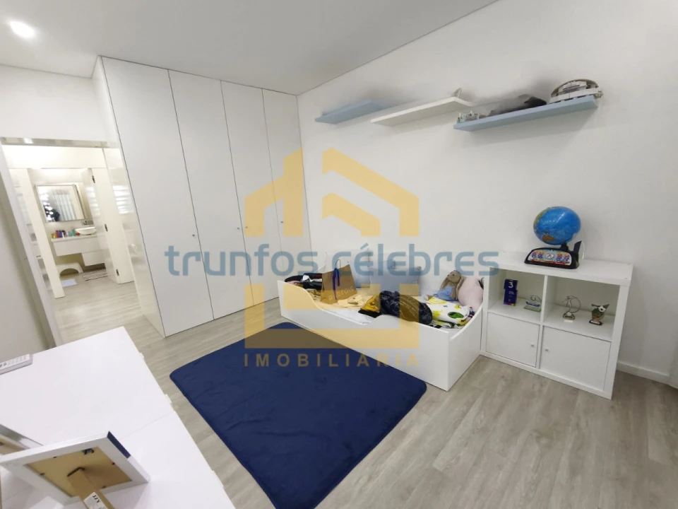 Apartamento T3 para Venda em Aver-O-Mar, Amorim e Terroso Foto 19