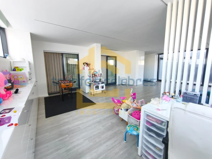 Apartamento T3 para Venda em Aver-O-Mar, Amorim e Terroso Foto 27