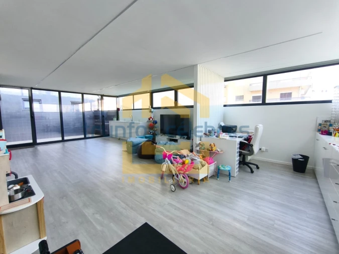 Apartamento T3 para Venda em Aver-O-Mar, Amorim e Terroso Foto 29