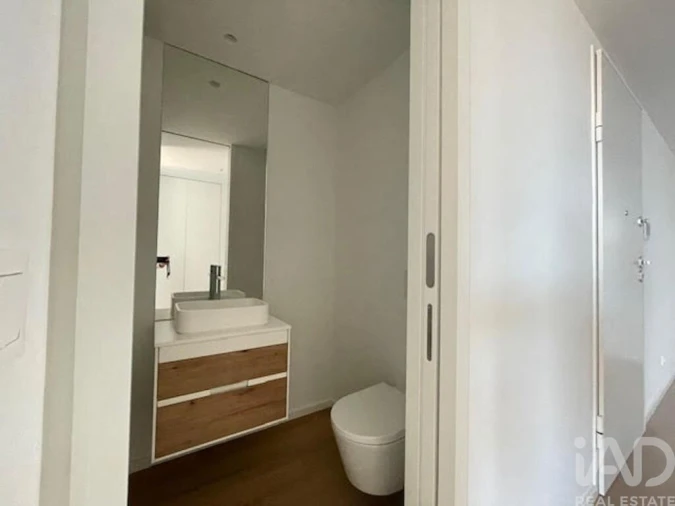 Apartamento T3 para Arrendamento em Póvoa de Santa Iria e Forte da Casa Foto 21