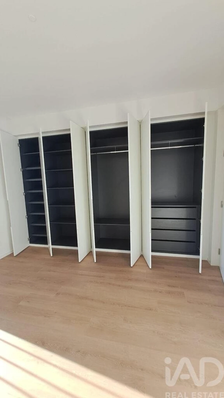 Apartamento T3 para Arrendamento em Póvoa de Santa Iria e Forte da Casa Foto 23