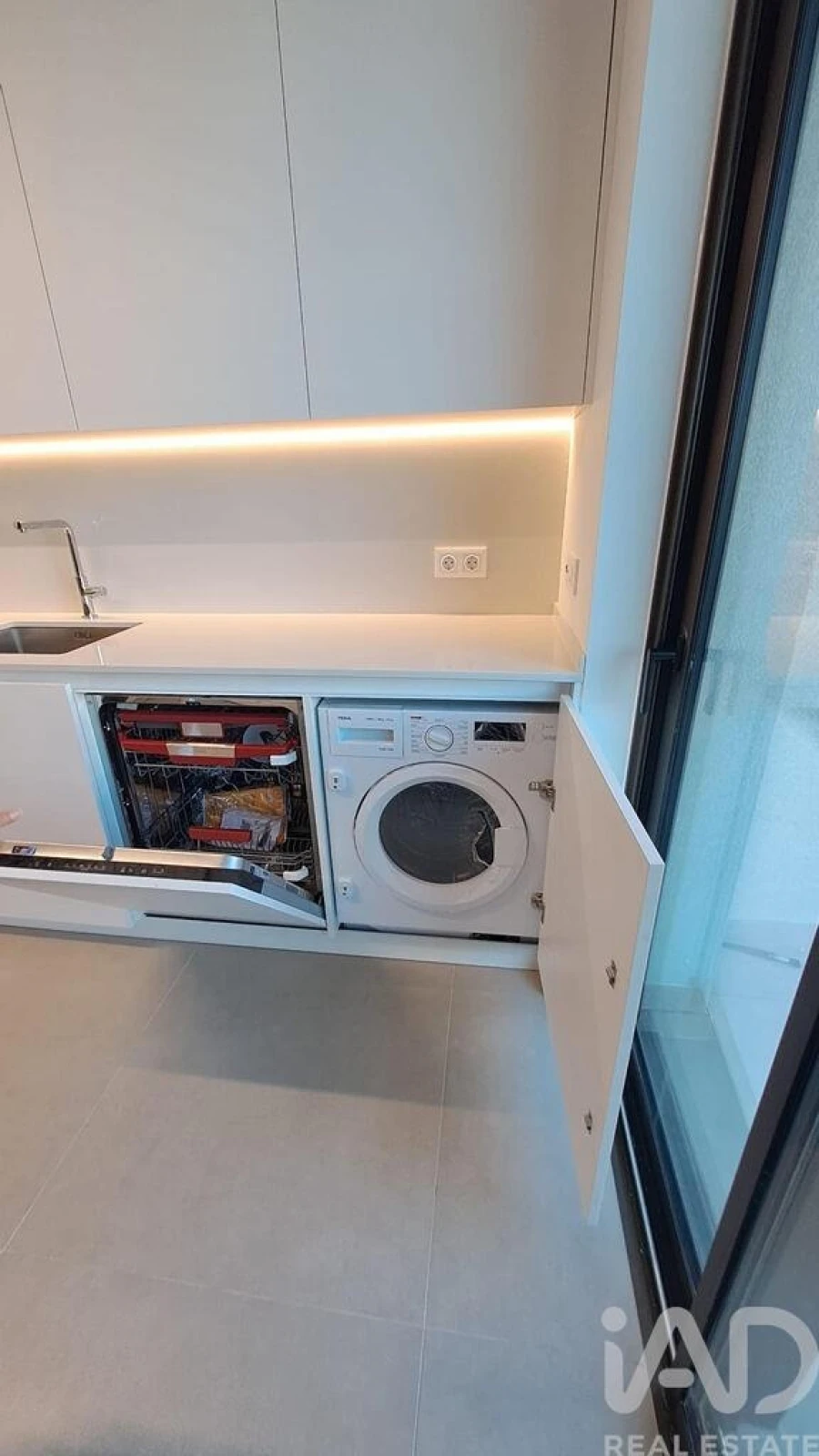 Apartamento T3 para Arrendamento em Póvoa de Santa Iria e Forte da Casa Foto 7