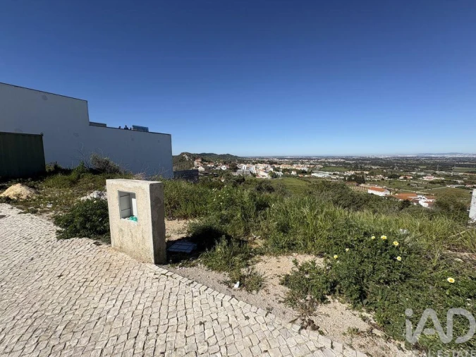 Terreno para Venda em Palmela Foto 1