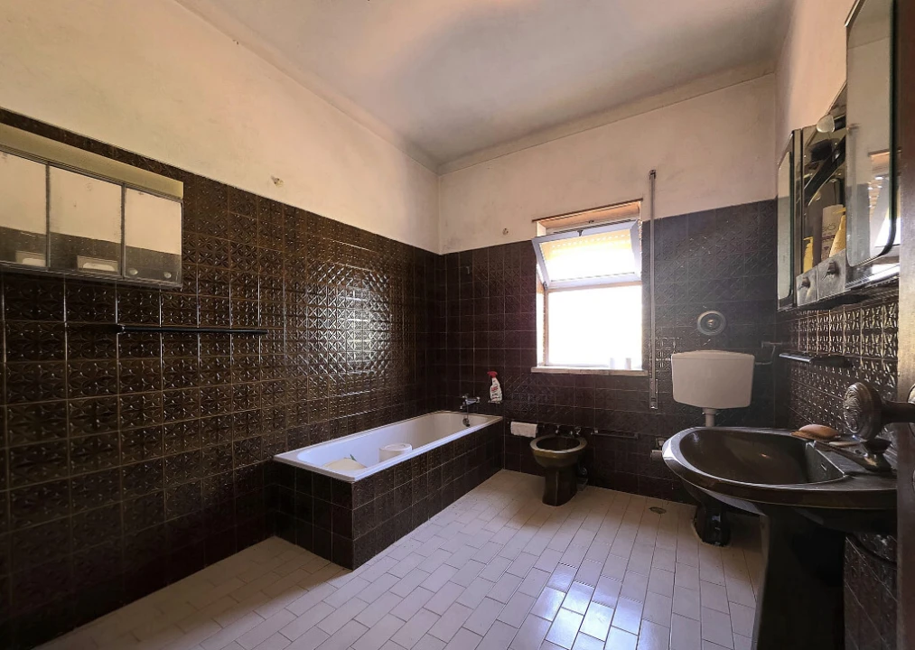 Quinta T4 para Venda em Eiras e São Paulo de Frades Foto 15