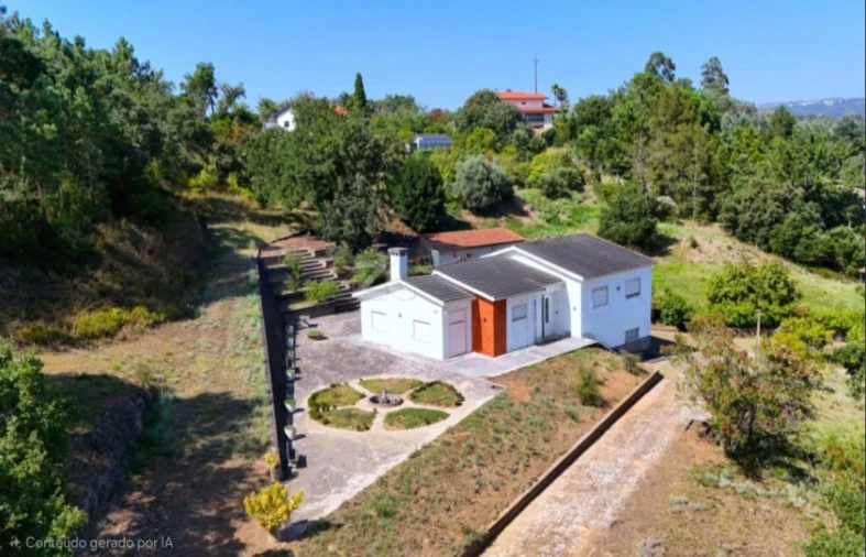 Quinta T4 para Venda em Eiras e São Paulo de Frades Foto 2