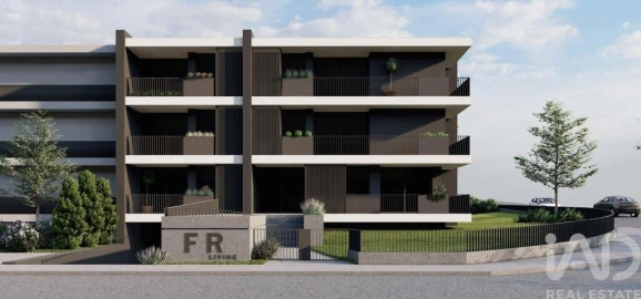 Apartamento T3 para Venda em Merelim (São Pedro) e Frossos