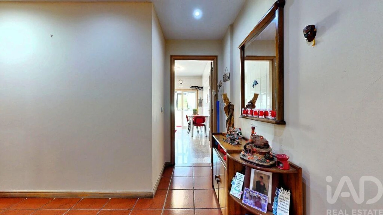 Apartamento T2 para Venda em Aguas Santas Foto 2