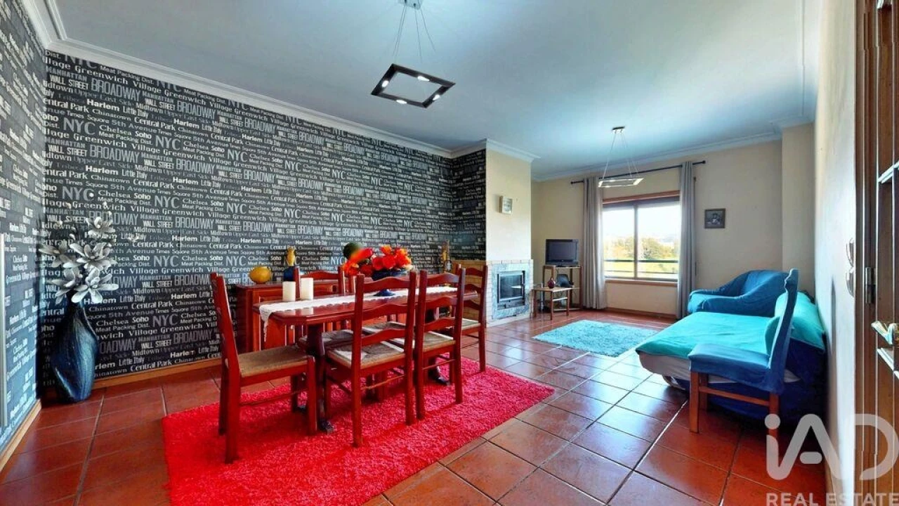 Apartamento T2 para Venda em Aguas Santas Foto 1