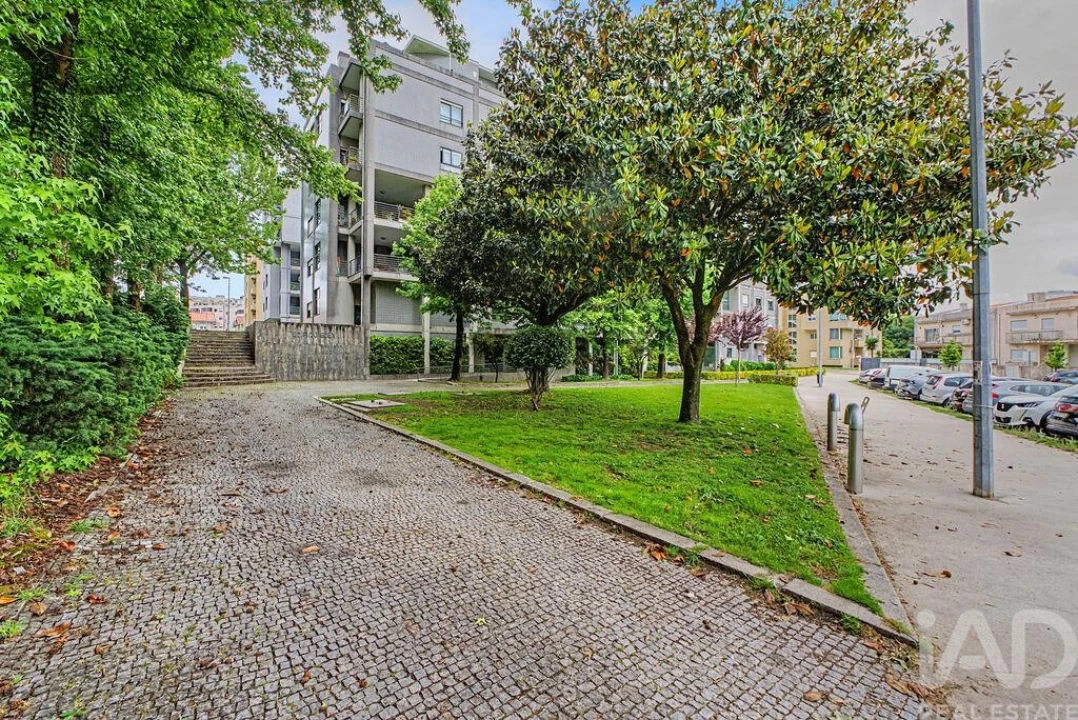Apartamento T2 para Venda em Aguas Santas Foto 4