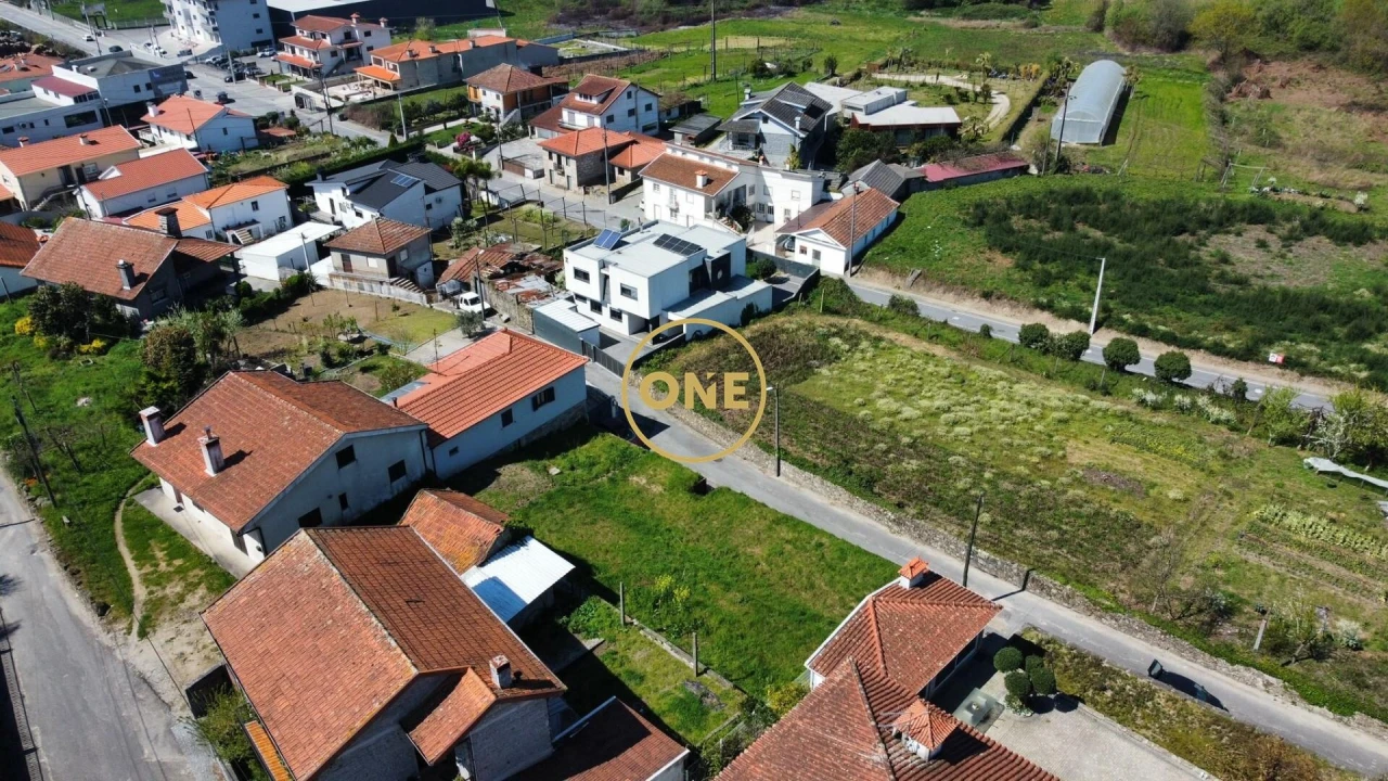 Terreno para Venda em Carvalhosa Foto 15