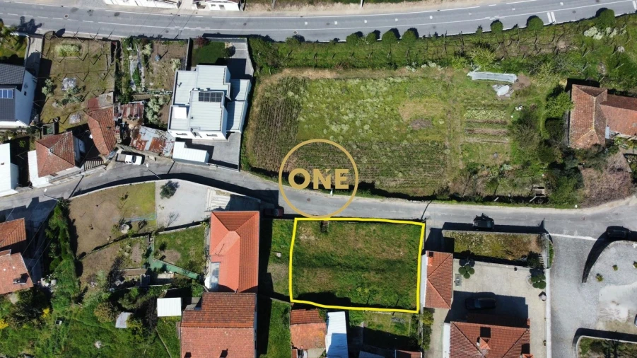 Terreno para Venda em Carvalhosa Foto 3