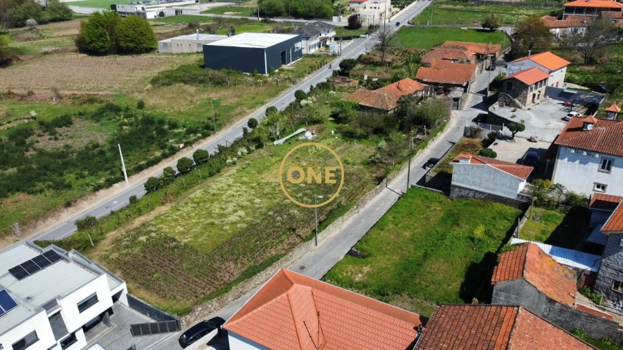 Terreno para Venda em Carvalhosa Foto 14