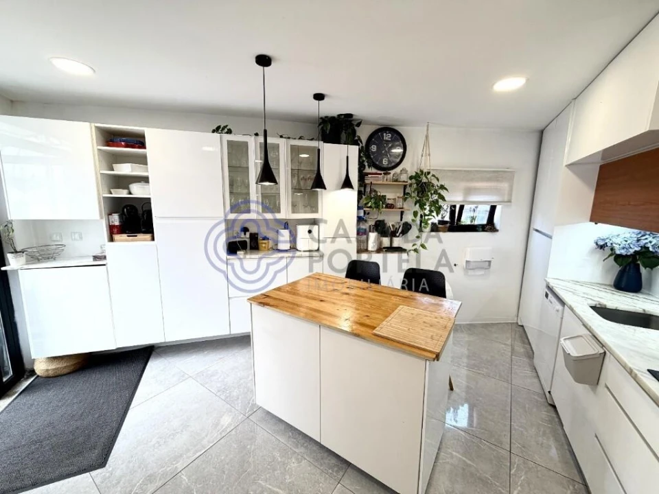 Moradia T3 para Venda em Rio Tinto Foto 4