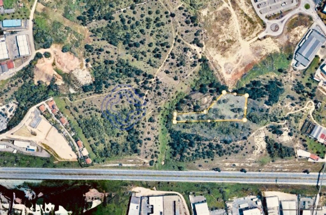 Terreno para Venda em Sé Nova, Santa Cruz, Almedina e São Bartolomeu Foto 1