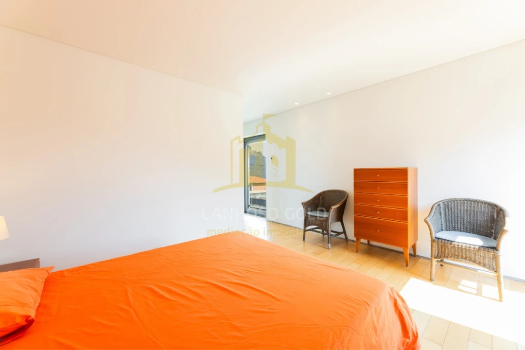 Moradia T5 para Venda em Lanhoso Foto 15