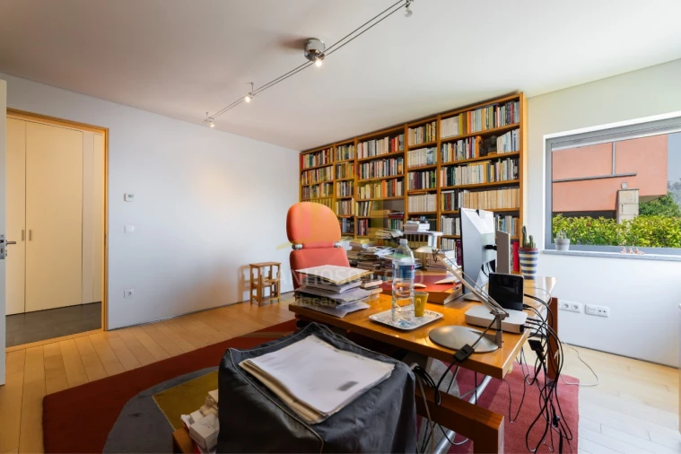 Moradia T5 para Venda em Lanhoso Foto 19