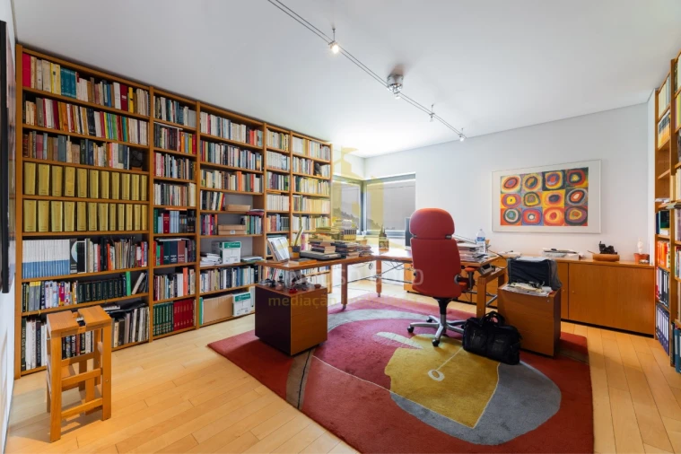 Moradia T5 para Venda em Lanhoso Foto 20