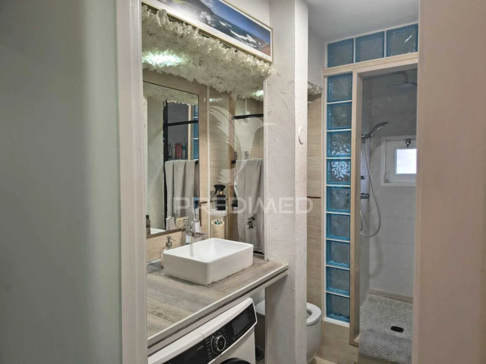 Apartamento T4 para Venda em Olivais Foto 9