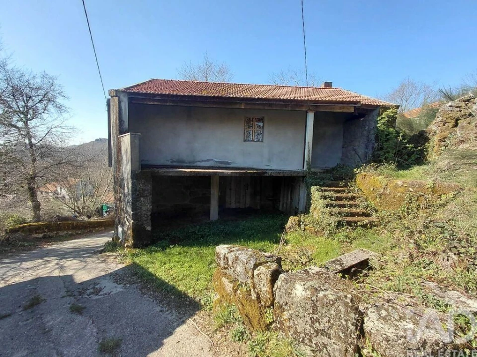 Moradia para Venda em Castro Laboreiro e Lamas de Mouro Foto 2