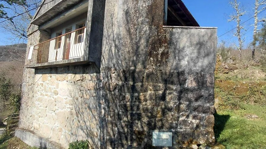 Moradia para Venda em Castro Laboreiro e Lamas de Mouro