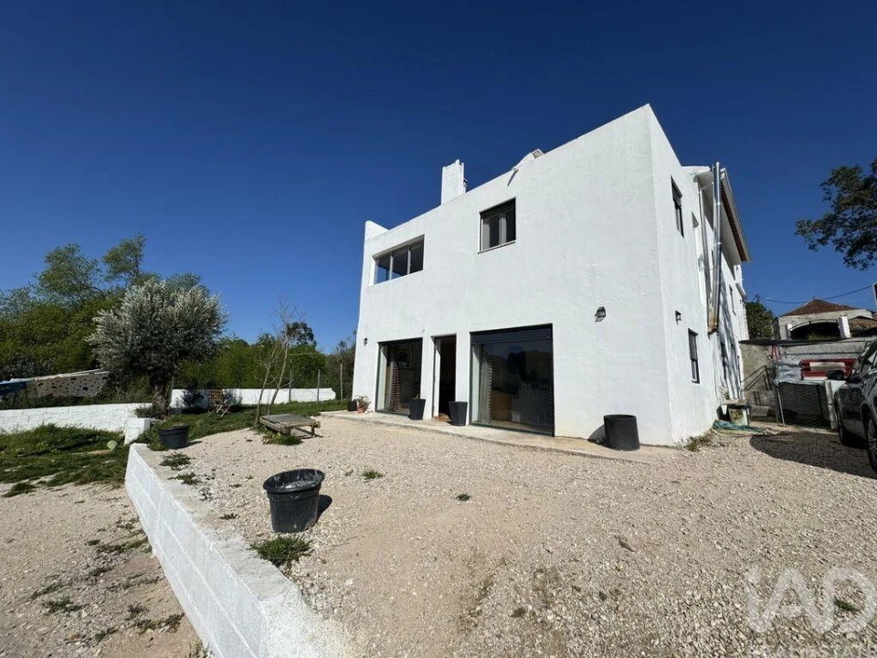 Moradia para Venda em Casais e Alviobeira Foto 2