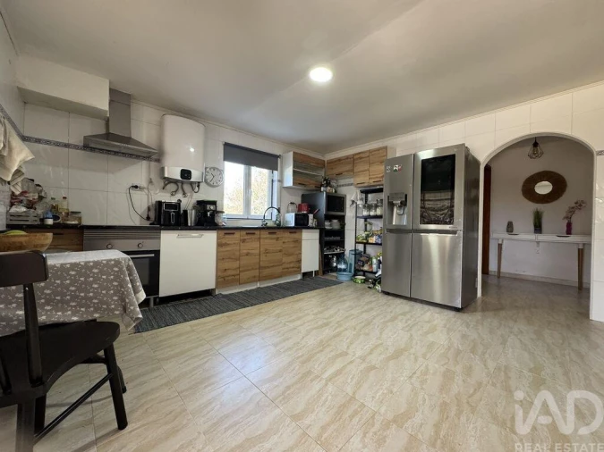 Moradia para Venda em Casais e Alviobeira Foto 23