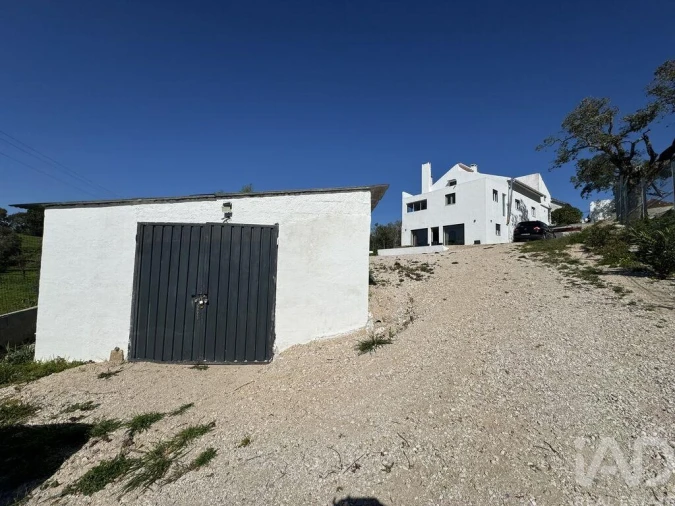 Moradia para Venda em Casais e Alviobeira Foto 39