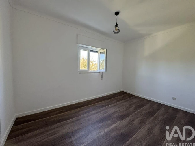 Moradia para Venda em Casais e Alviobeira Foto 12