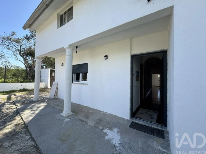 Moradia para Venda em Casais e Alviobeira Foto 6