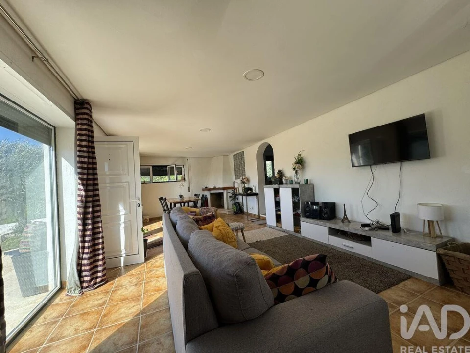 Moradia para Venda em Casais e Alviobeira Foto 36