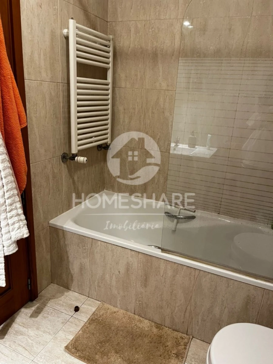 Apartamento T2 para Venda em Gandra Foto 12