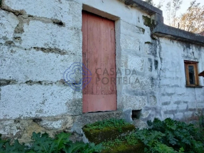 Moradia T2 para Venda em Vila Nova do Campo Foto 3